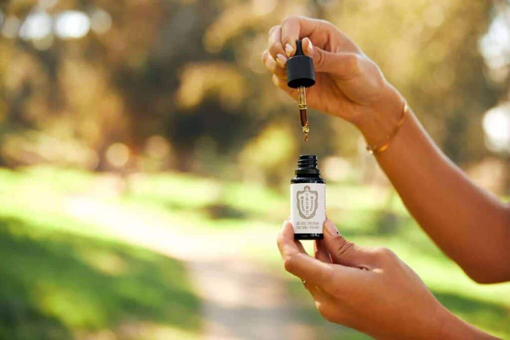 Top 5 CBD Oils of 2022 – Real Tested CBD Brand Spotlight Reviews