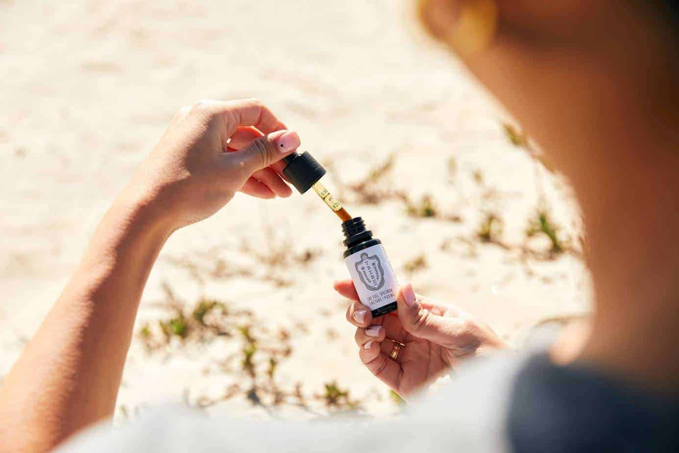 Real Tested CBD Reviews: Top 5 Full-Spectrum CBD Oils of 2021